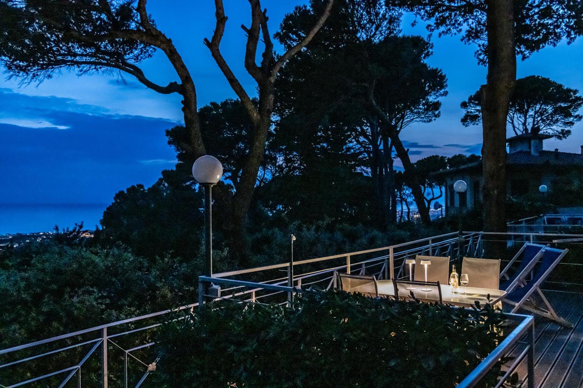 Appartamento Montenero Vista Mare Livorno Eksteriør bilde